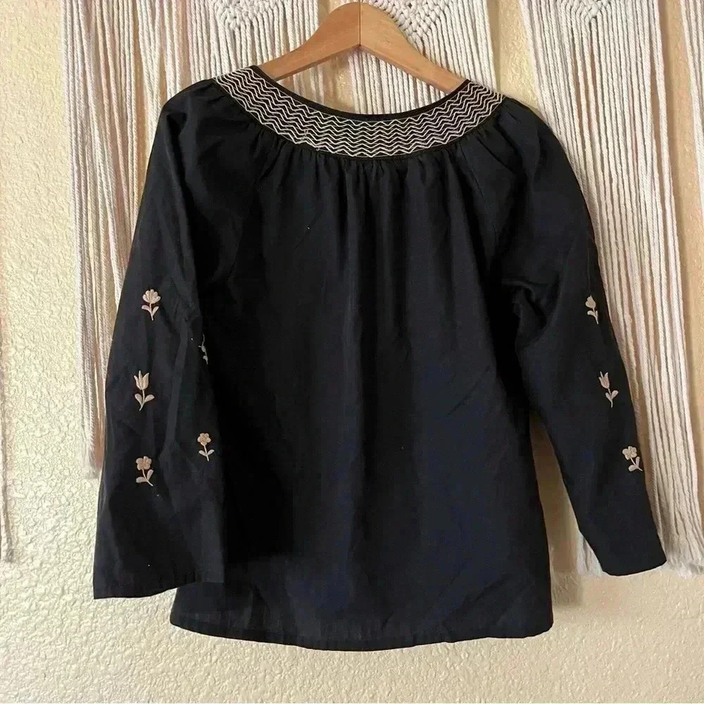 Anthropologie black brown embroidered blouse top size 6 - Picture 5 of 6